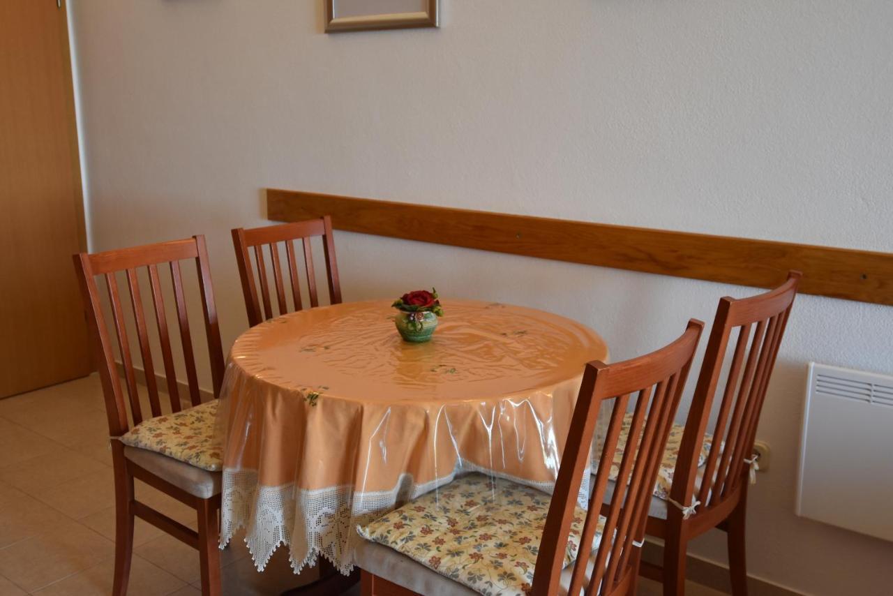 Villa Delfina Podgora Ngoại thất bức ảnh