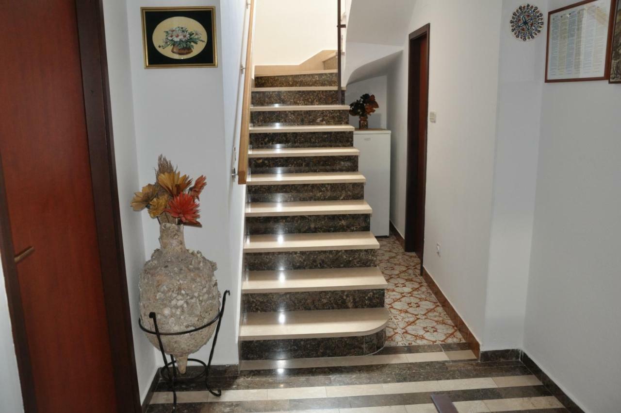 Villa Delfina Podgora Ngoại thất bức ảnh
