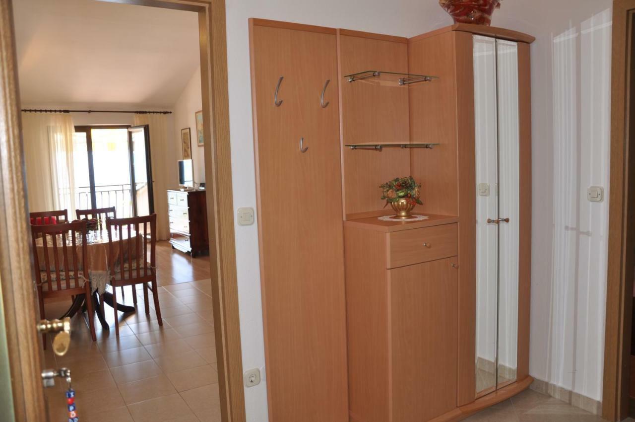 Villa Delfina Podgora Ngoại thất bức ảnh